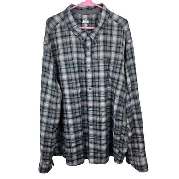 REI Gray and blue plaid long sleeve button up shirt Men's size XXL - Picture 1 of 10